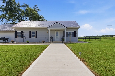 1874 Schaadt Rd., 3 Bedrooms Bedrooms, 5 Rooms Rooms,2 BathroomsBathrooms,Residential,For Sale,Schaadt Rd.,114958