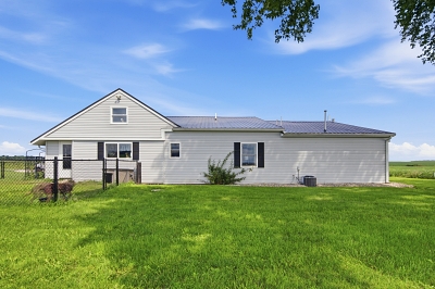 1874 Schaadt Rd., 3 Bedrooms Bedrooms, 5 Rooms Rooms,2 BathroomsBathrooms,Residential,For Sale,Schaadt Rd.,114958