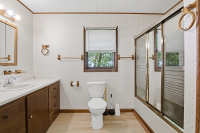 826 N. Washington St., 3 Bedrooms Bedrooms, 6 Rooms Rooms,1 BathroomBathrooms,Residential,For Sale,N. Washington St.,114963