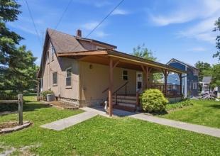 826 N. Washington St., 3 Bedrooms Bedrooms, 6 Rooms Rooms,1 BathroomBathrooms,Residential,For Sale,N. Washington St.,114963