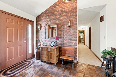 10572 St. Rt. 118, 3 Bedrooms Bedrooms, 6 Rooms Rooms,2 BathroomsBathrooms,Residential,For Sale,St. Rt. 118,114970
