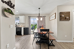 1130 Gatsby Blvd, 4 Bedrooms Bedrooms, 6 Rooms Rooms,2 BathroomsBathrooms,Residential,For Sale,Gatsby Blvd,114979