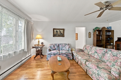 3 Bedrooms Bedrooms, 6 Rooms Rooms,1 BathroomBathrooms,Residential,For Sale,114981