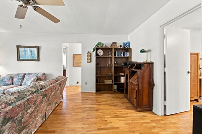 3 Bedrooms Bedrooms, 6 Rooms Rooms,1 BathroomBathrooms,Residential,For Sale,114981