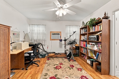 3 Bedrooms Bedrooms, 6 Rooms Rooms,1 BathroomBathrooms,Residential,For Sale,114981