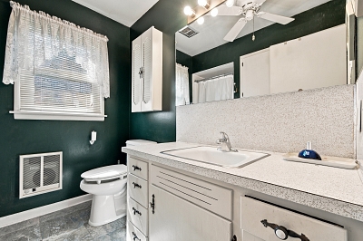 3 Bedrooms Bedrooms, 6 Rooms Rooms,1 BathroomBathrooms,Residential,For Sale,114981