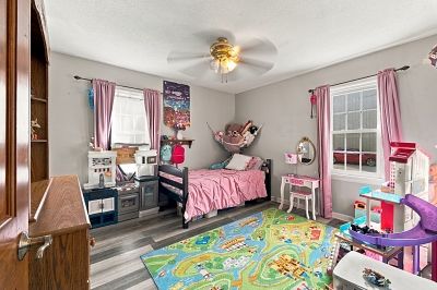 3 Bedrooms Bedrooms, 6 Rooms Rooms,2 BathroomsBathrooms,Residential,For Sale,114982