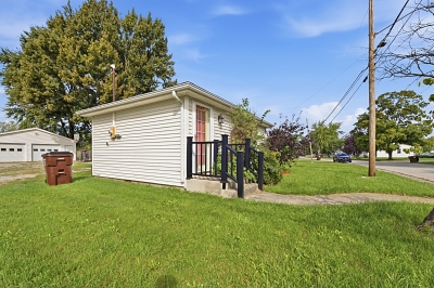 3 Bedrooms Bedrooms, 6 Rooms Rooms,2 BathroomsBathrooms,Residential,For Sale,114982