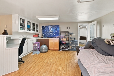 3 Bedrooms Bedrooms, 6 Rooms Rooms,2 BathroomsBathrooms,Residential,For Sale,114982
