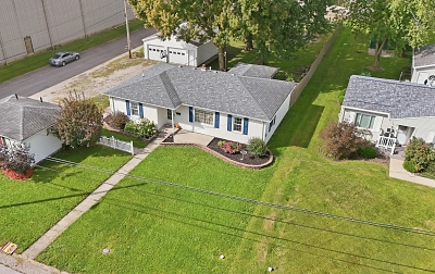 3 Bedrooms Bedrooms, 6 Rooms Rooms,2 BathroomsBathrooms,Residential,For Sale,114982