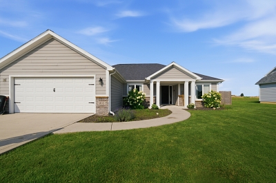 833 Brian Dr, 3 Bedrooms Bedrooms, 5 Rooms Rooms,2 BathroomsBathrooms,Residential,For Sale,Brian Dr,114983