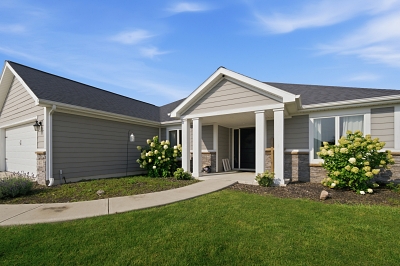 833 Brian Dr, 3 Bedrooms Bedrooms, 5 Rooms Rooms,2 BathroomsBathrooms,Residential,For Sale,Brian Dr,114983