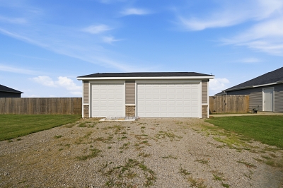 833 Brian Dr, 3 Bedrooms Bedrooms, 5 Rooms Rooms,2 BathroomsBathrooms,Residential,For Sale,Brian Dr,114983