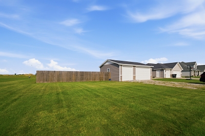 833 Brian Dr, 3 Bedrooms Bedrooms, 5 Rooms Rooms,2 BathroomsBathrooms,Residential,For Sale,Brian Dr,114983