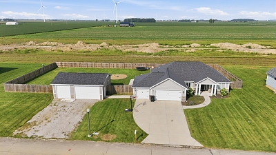 833 Brian Dr, 3 Bedrooms Bedrooms, 5 Rooms Rooms,2 BathroomsBathrooms,Residential,For Sale,Brian Dr,114983