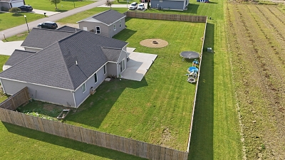 833 Brian Dr, 3 Bedrooms Bedrooms, 5 Rooms Rooms,2 BathroomsBathrooms,Residential,For Sale,Brian Dr,114983