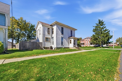 203 S. Cherry St, 4 Bedrooms Bedrooms, 6 Rooms Rooms,1 BathroomBathrooms,Residential,For Sale,S. Cherry St,114988