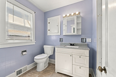 203 S. Cherry St, 4 Bedrooms Bedrooms, 6 Rooms Rooms,1 BathroomBathrooms,Residential,For Sale,S. Cherry St,114988