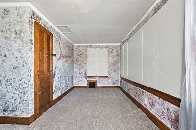 203 S. Cherry St, 4 Bedrooms Bedrooms, 6 Rooms Rooms,1 BathroomBathrooms,Residential,For Sale,S. Cherry St,114988