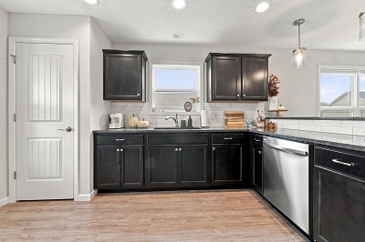 1410 Moby Ct, 3 Bedrooms Bedrooms, 6 Rooms Rooms,2 BathroomsBathrooms,Residential,For Sale,Moby Ct,114991
