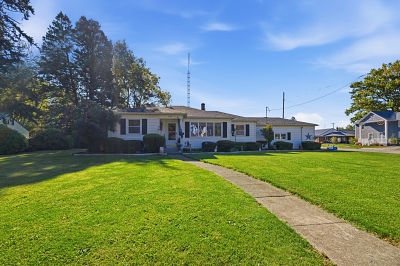 240 Webster Ave, 3 Bedrooms Bedrooms, 7 Rooms Rooms,1 BathroomBathrooms,Residential,For Sale,Webster Ave,114997
