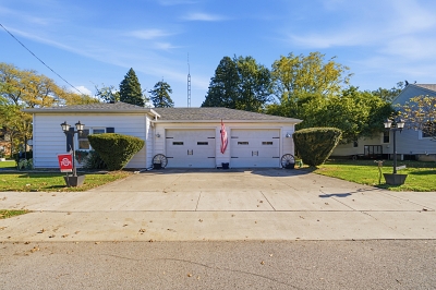 240 Webster Ave, 3 Bedrooms Bedrooms, 7 Rooms Rooms,1 BathroomBathrooms,Residential,For Sale,Webster Ave,114997