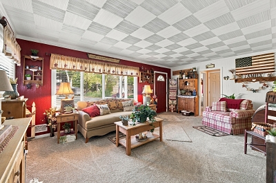 240 Webster Ave, 3 Bedrooms Bedrooms, 7 Rooms Rooms,1 BathroomBathrooms,Residential,For Sale,Webster Ave,114997