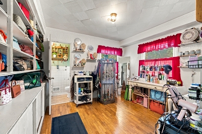 240 Webster Ave, 3 Bedrooms Bedrooms, 7 Rooms Rooms,1 BathroomBathrooms,Residential,For Sale,Webster Ave,114997