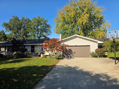 5695 Fast Rd, 4 Bedrooms Bedrooms, 6 Rooms Rooms,2 BathroomsBathrooms,Residential,For Sale,Fast Rd,115004
